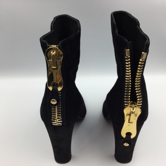 Stuart Weizmann Ankle Boots - Picture 6 of 7